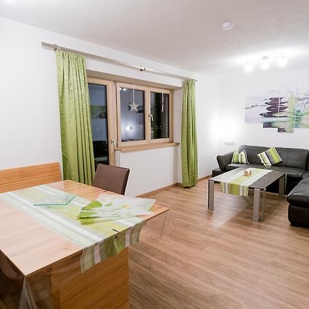 マイヤーホーフェンHaus Schennachアパートメント 部屋 写真